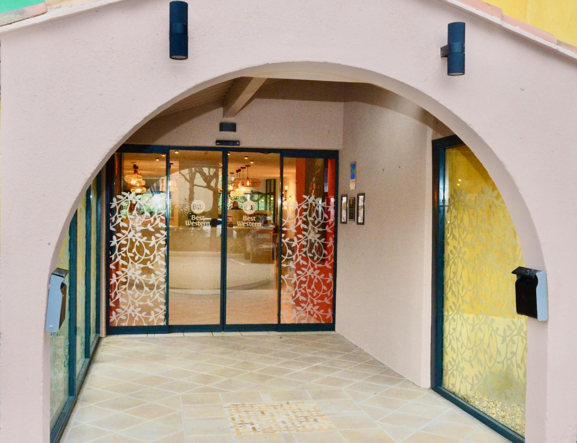 Best Western Gemenos Villa Florette מראה חיצוני תמונה